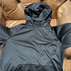 Nike Thermal Fit hooded sweatshirt sz L